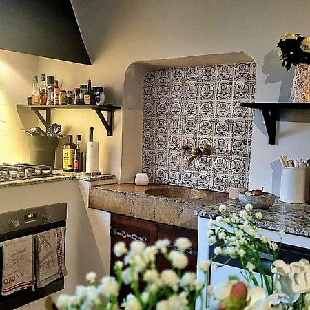 Townhouse Mougins In The Old Village, Fantastic View, Sea And Mountains Bagian luar foto