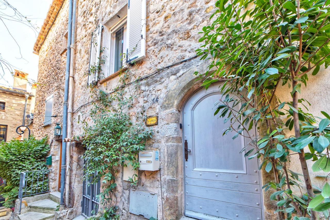 Townhouse Mougins In The Old Village, Fantastic View, Sea And Mountains Bagian luar foto